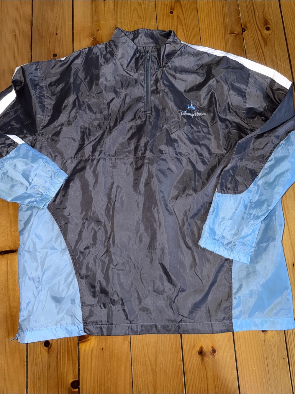 Disney Men's Black and Light Blue Windbreaker Pullover